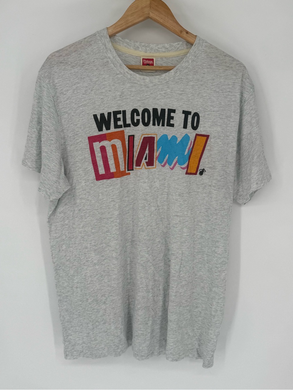 HOMAGE Welcome to Miami Tee - Light Gray with Pink, Orange & Blue